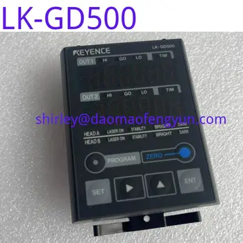 Используется панель управления лазерным перемещением LK-GD500