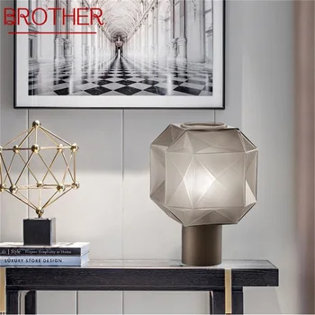 Настольная лампа BROTHER Nordic с современным креативным многоугольным абажуром, светодиодная настольная лампа для дома, гостиной, спальни
