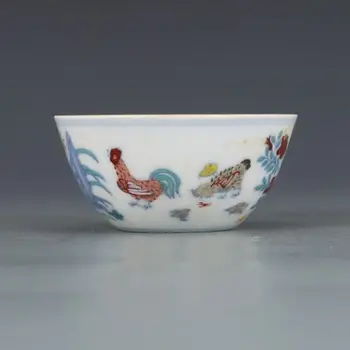 Старинная китайская фарфоровая чаша для курицы с цветной росписью Ming Chenghua Mark